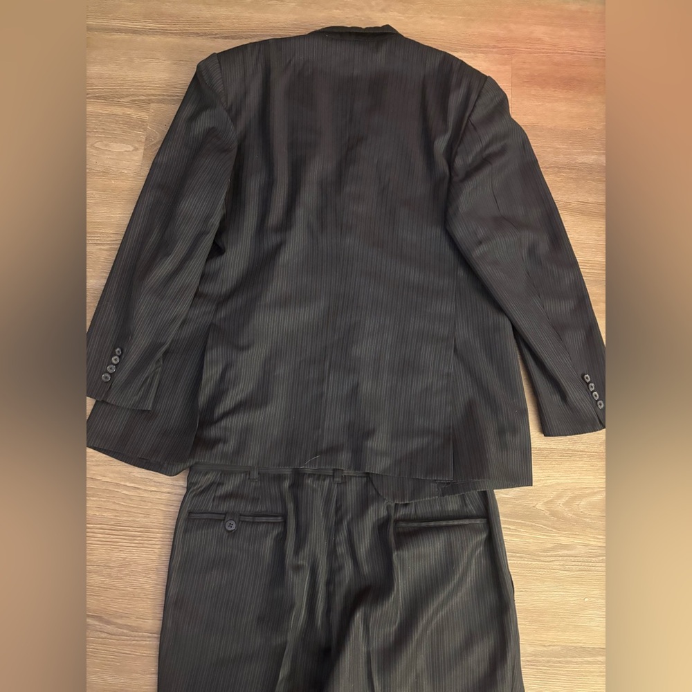 Custom Suit - Picture 14 of 16